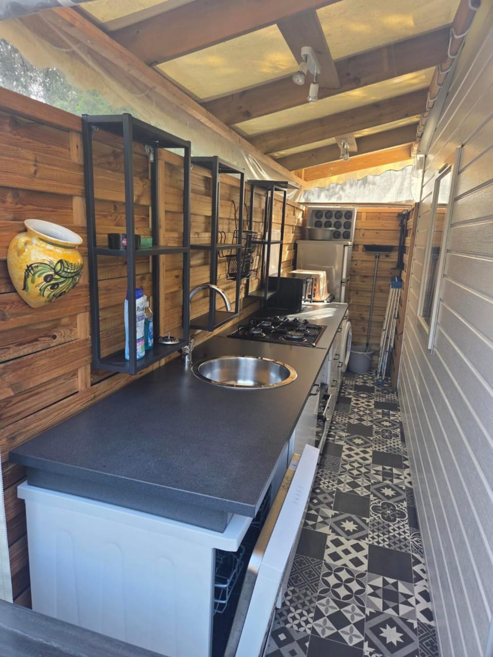 MOBIL-HOME RESIDENTIEL 6-8 PERSONNES Var Campground/ 
RV Resort in Gassin