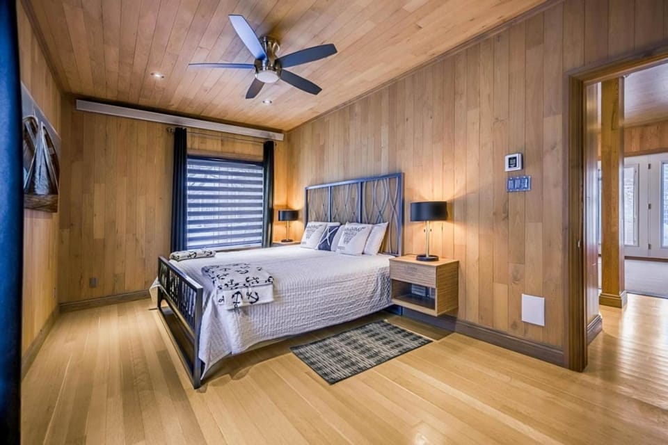 1 bedroom unit with view on the St-Laurent House in Quebec