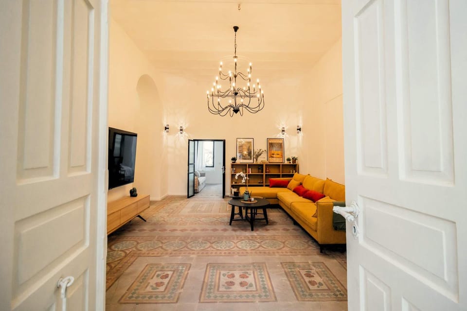 Historic 4 BR Gem - Next Mamilla and Old City Apartment in Jerusalem