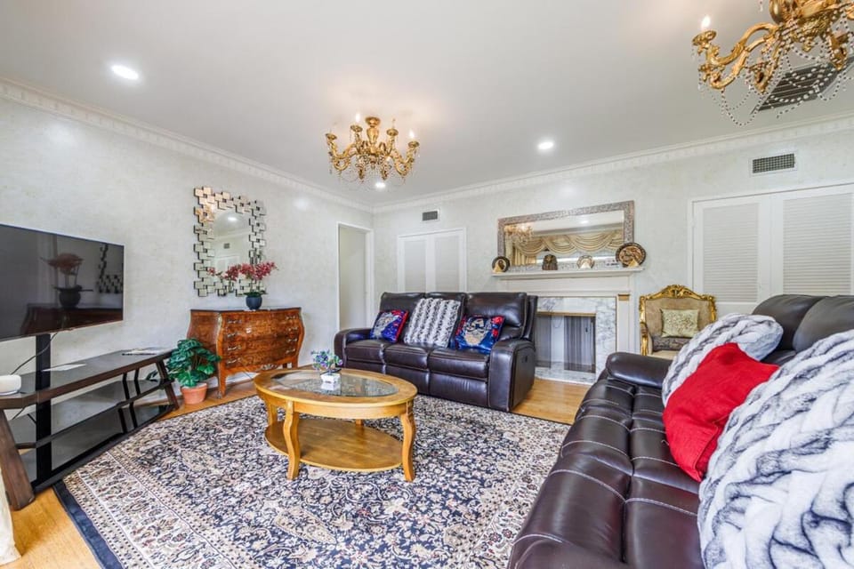 Private Santa Monica Guest House — 2BR Apartment in Pacific Palisades