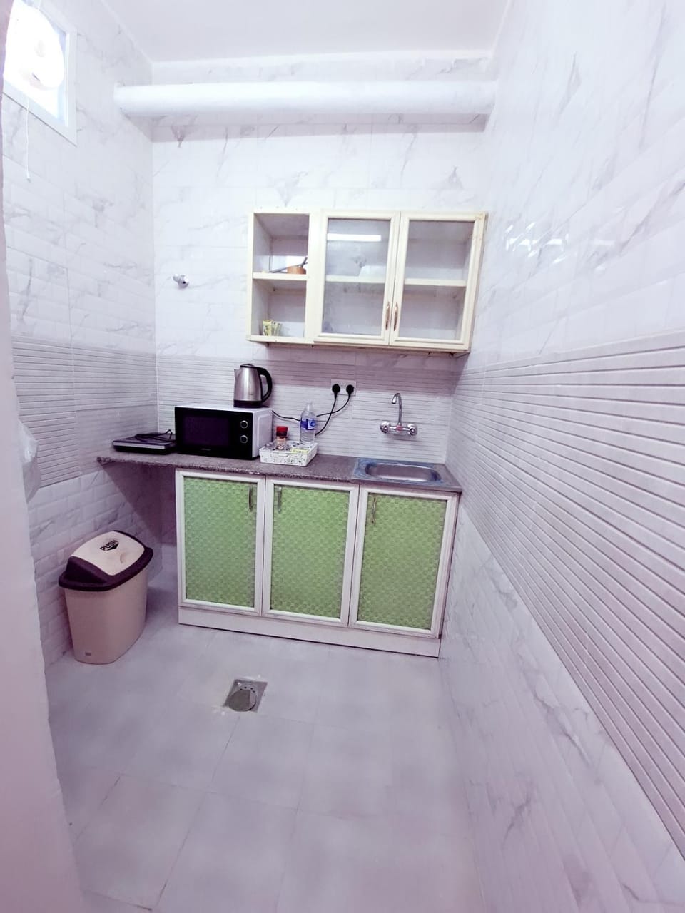 Easy Stay Capsule hotel in United Arab Emirates