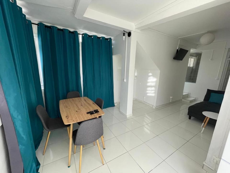 F3 chateauboeuf proche CHU Apartment in Fort-de-France