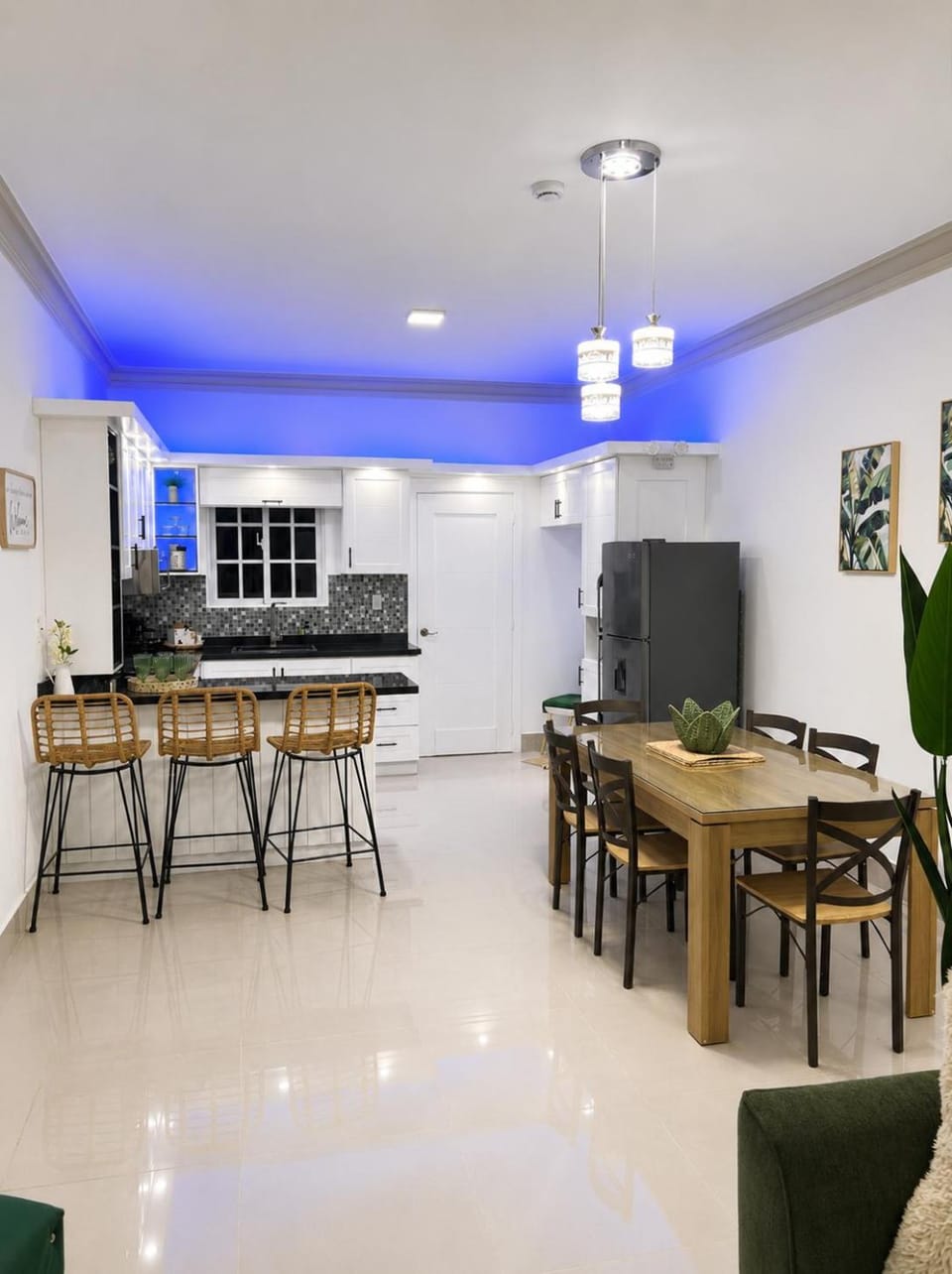 Sea Palms in Samaná with Pool and Parking Apartment in Samaná Province