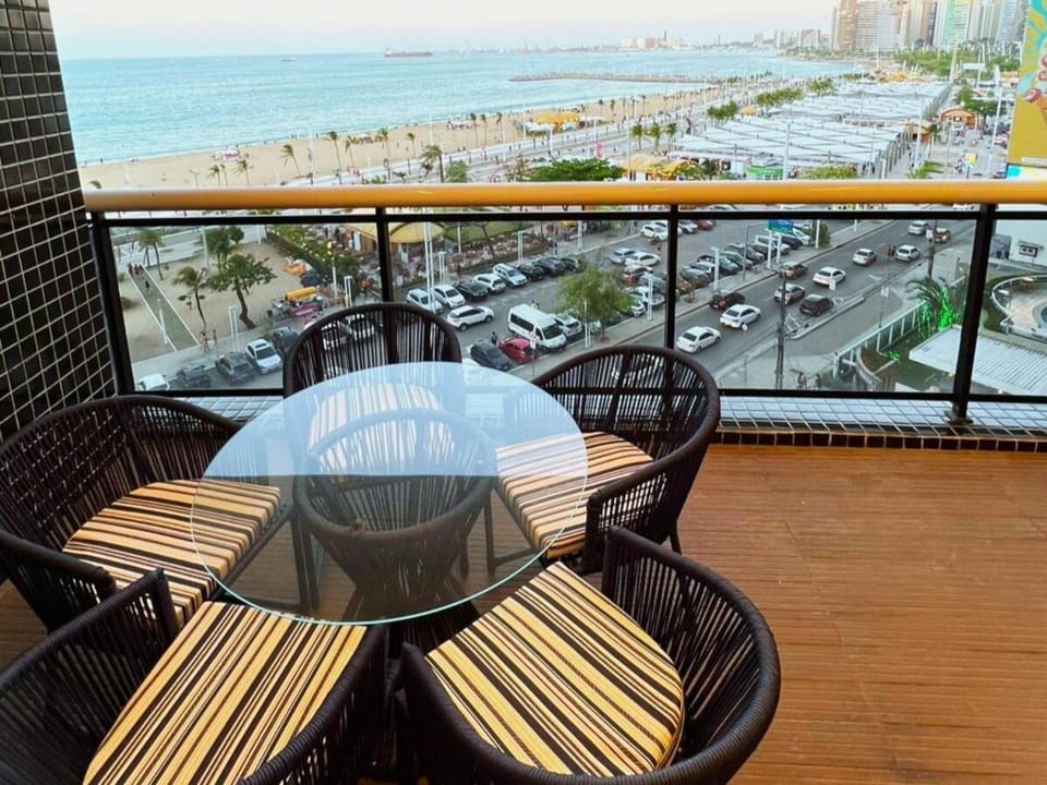 VIP Apt Luxo Vista Mar Espetacular- Landscape Gold Apartment in Fortaleza