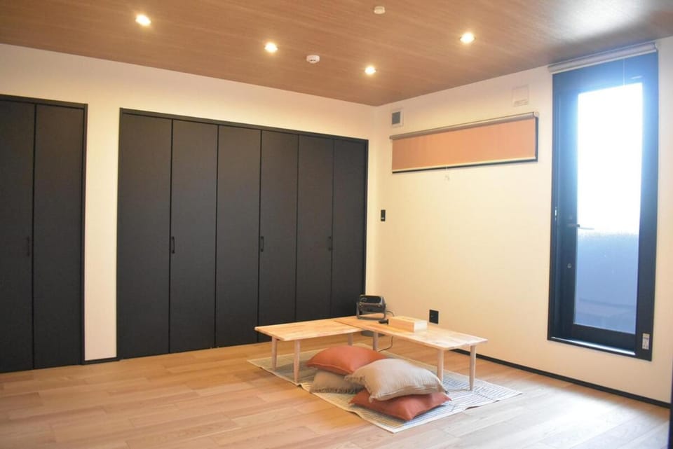 Living room, Bedroom