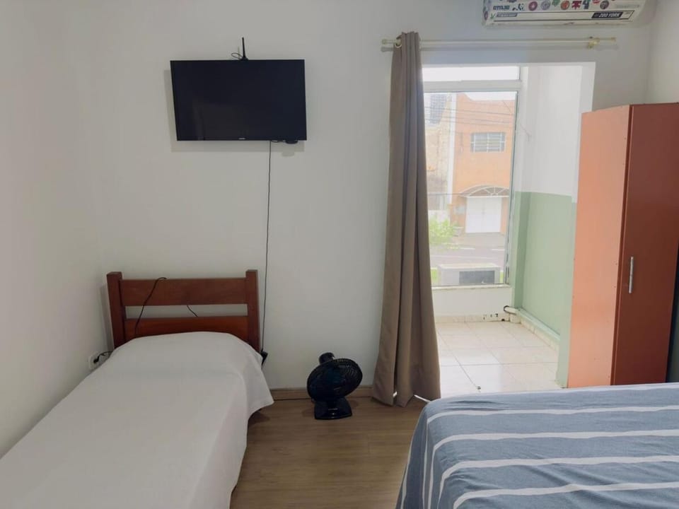 Achonchego 4, Santa Casa, Self Check-in House in Presidente Prudente
