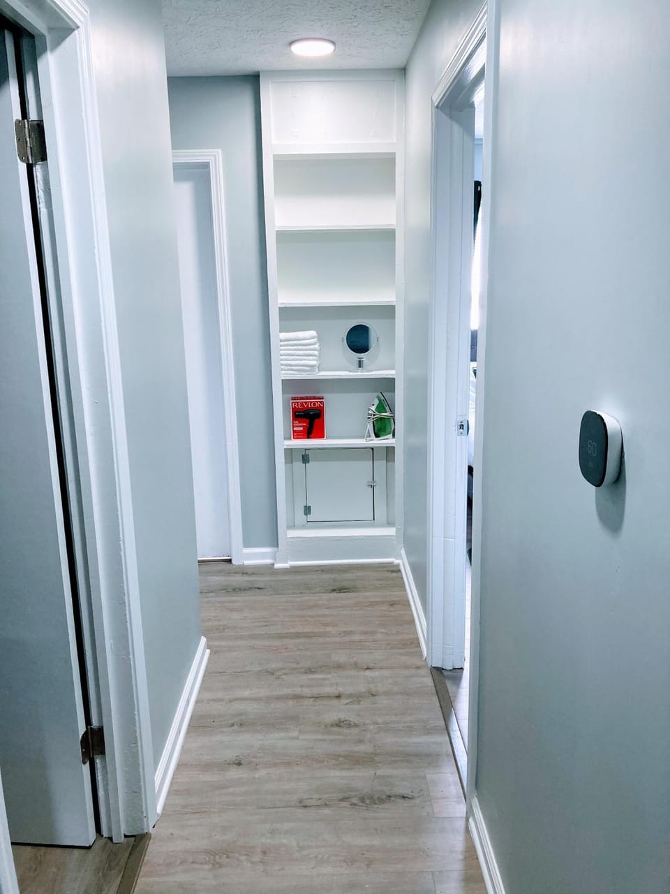 flat iron, heating, storage, towels