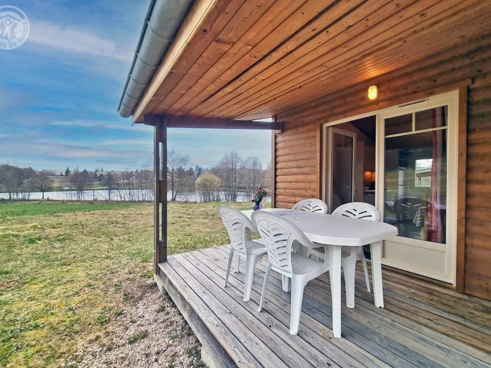 Chalet accueillant au cœur d'Usson - 4 pers. - FR-1-496-398 House in Auvergne-Rhône-Alpes