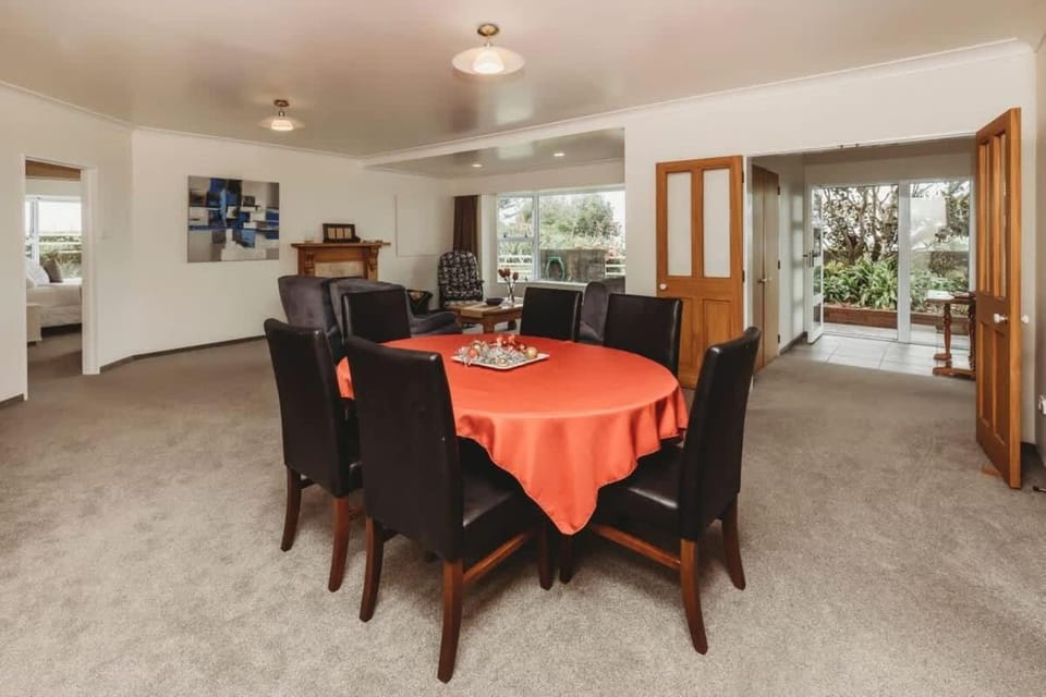 Waterfront Apartment in Fitzroy Apartment in New Plymouth