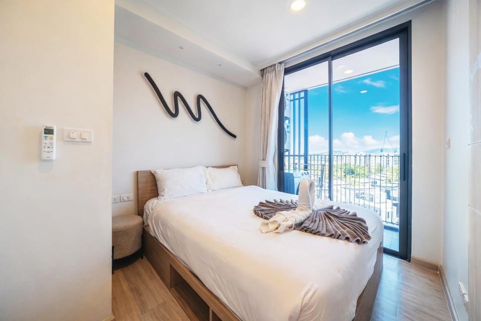 Two-bedroom two-bathroom apartment in Laguna Sky Park featuring golf course views an infinity pool and just 800 meters from the beach Free utilities and internet Apartment in Choeng Thale