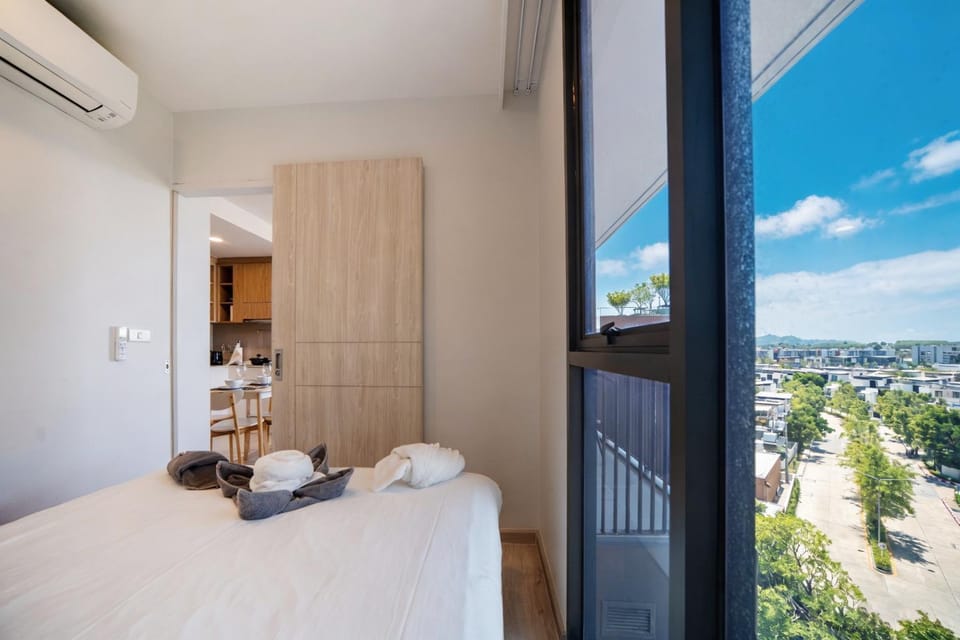 Two-bedroom two-bathroom apartment in Laguna Sky Park featuring golf course views an infinity pool and just 800 meters from the beach Free utilities and internet Apartment in Choeng Thale