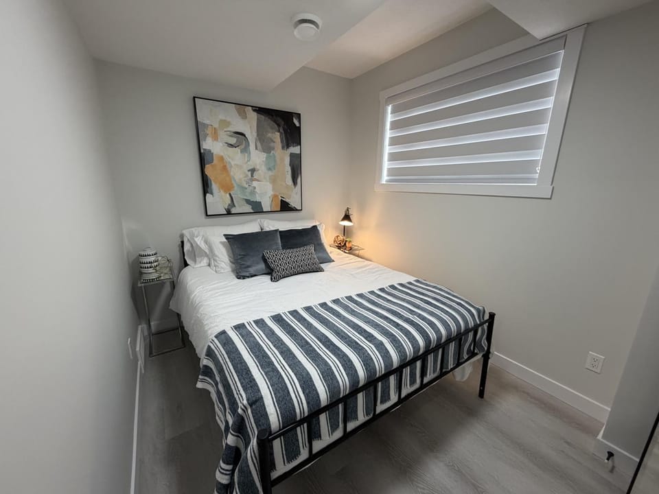 Modern One Bedroom Suite in Calgary Apartment in Calgary