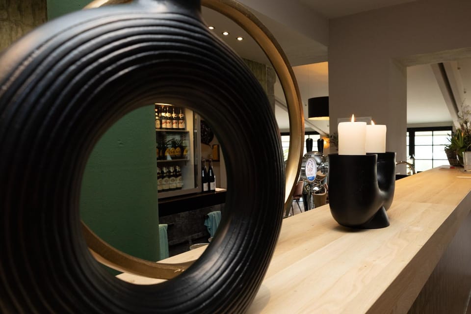 Lounge or bar
