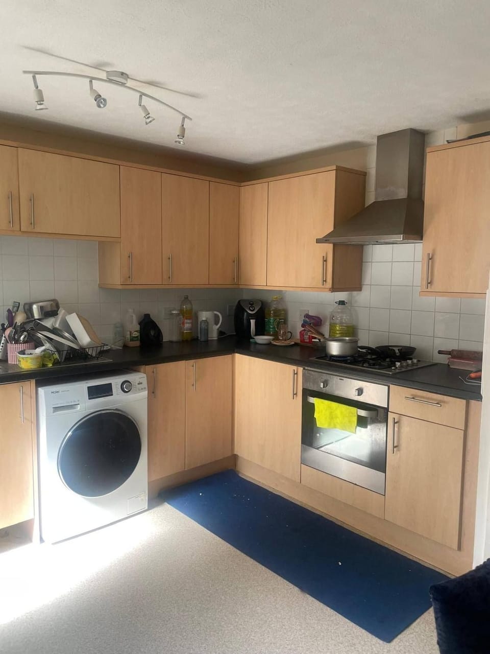 laundry, washing machine, kitchen