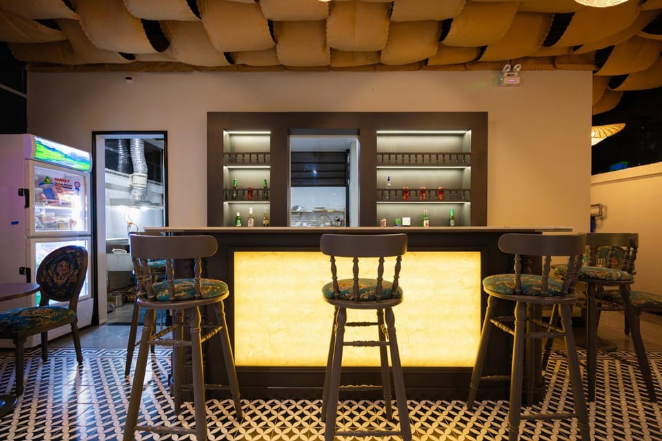 Lounge or bar