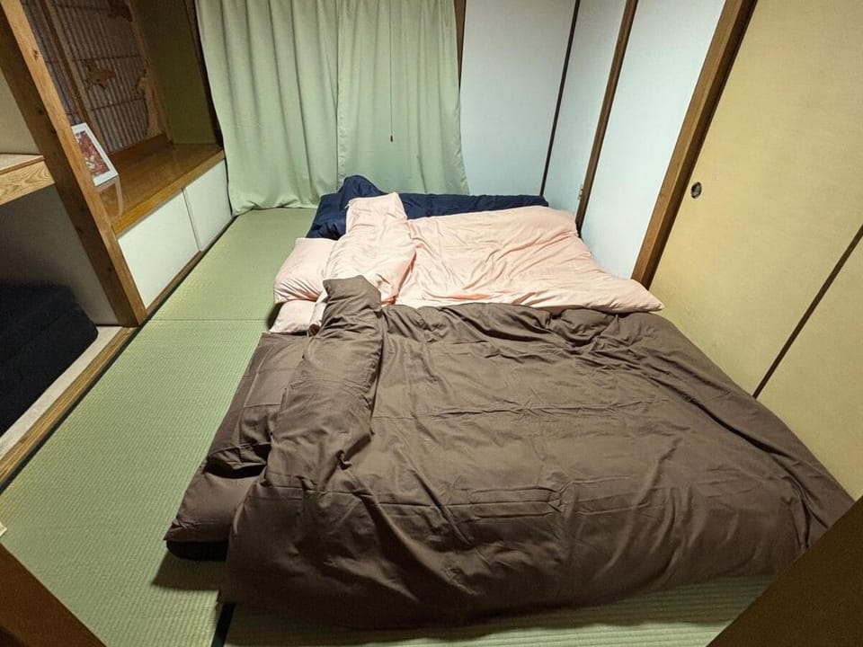 Spacious Private House in Iwakuni,Entire Home, Ideal for Families & Groups,山口県岩国市のまるまる貸切の一軒家 Apartment in Hiroshima Prefecture