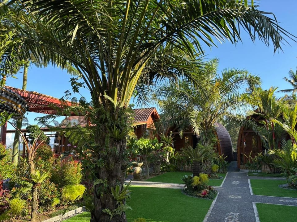 Artala Villa & Restaurant Villa in Selat