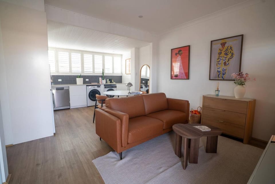 Bondi Beach Studio | 3rd Floor | Superhost Apartment in Sydney