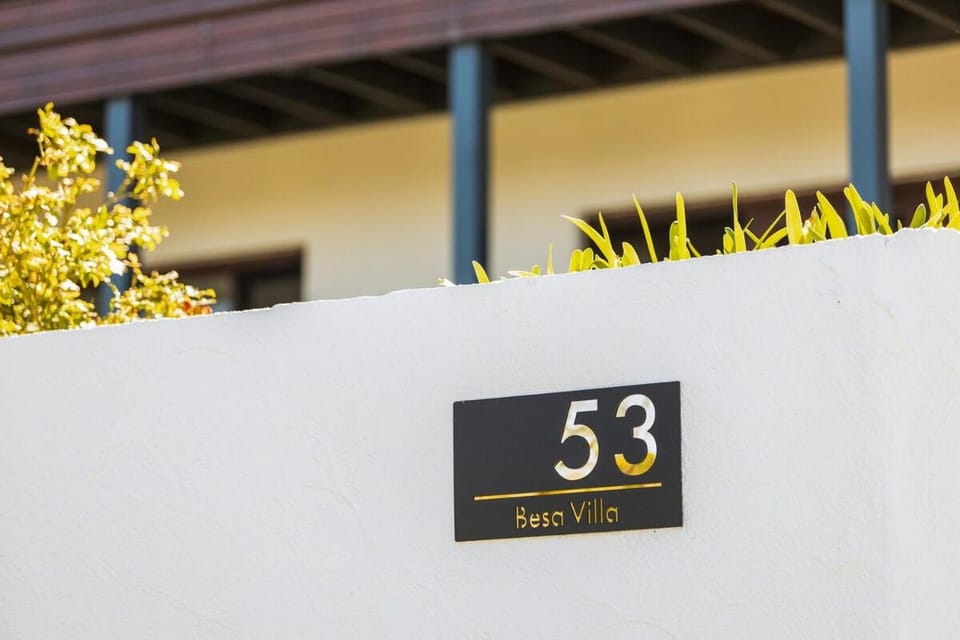 Besa Villa Kiama Downs House in Kiama Downs