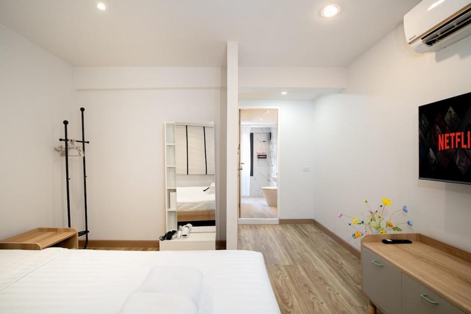 Townhouse 36 in Pratunam Bangkok Soi Ratchaprarop 10 Apartment in Bangkok