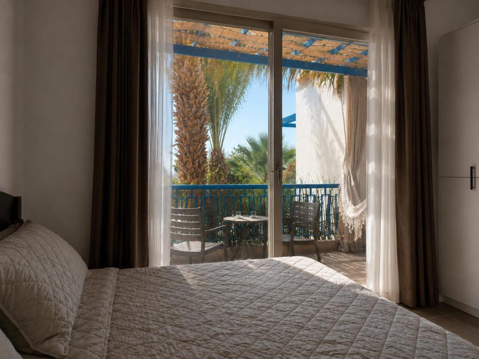 Balcony/Terrace, Bedroom, bunk bed