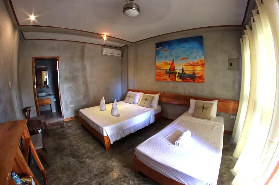 Republika Beach Resort Hotel in Siquijor