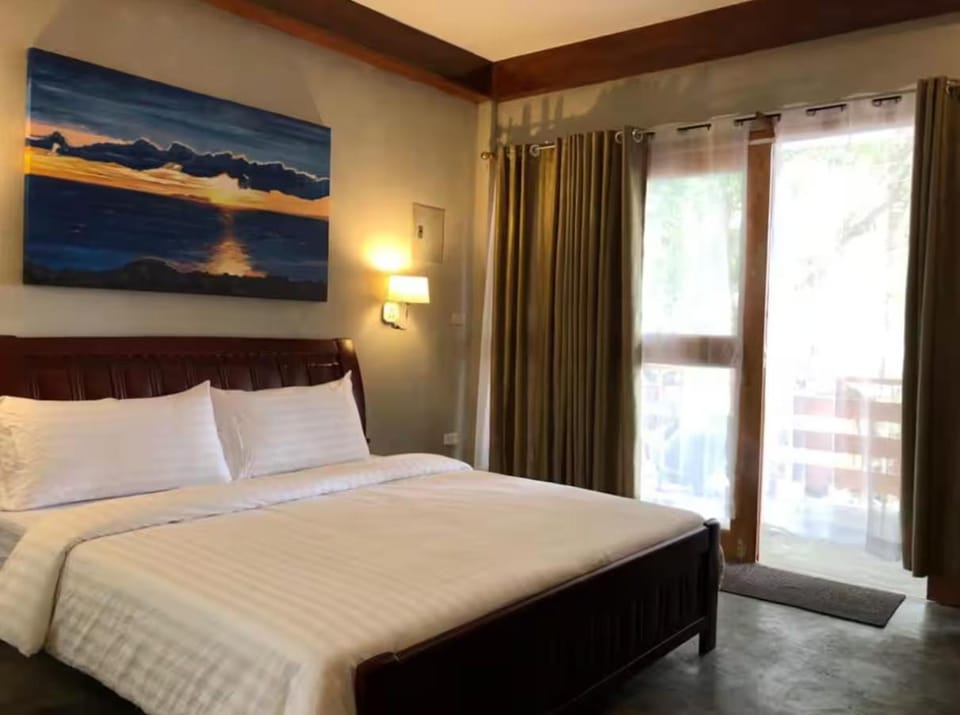Republika Beach Resort Hotel in Siquijor