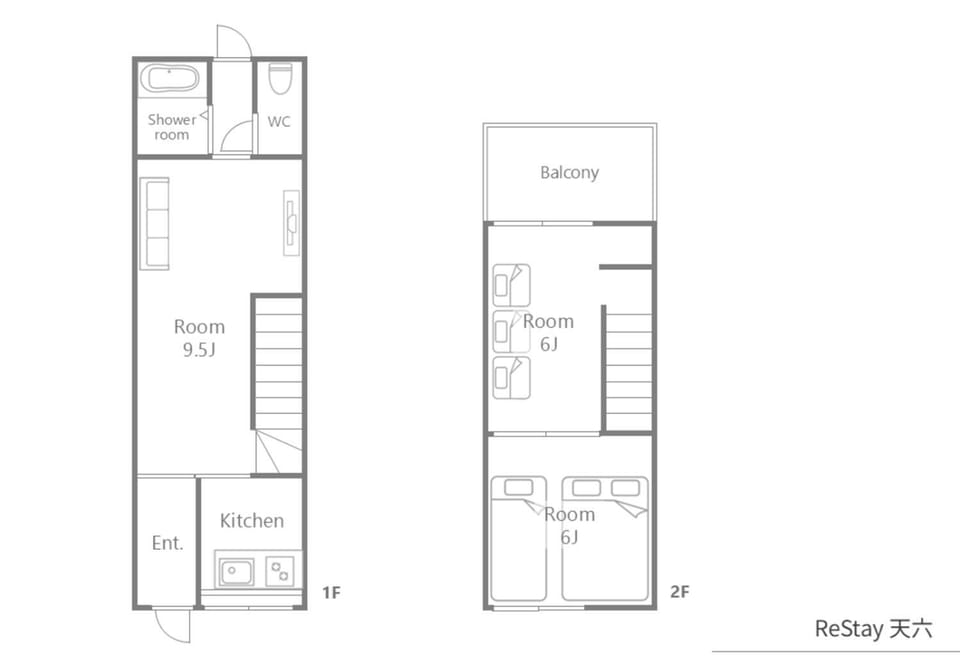 Photo of the whole room, Floor plan