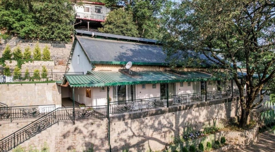 The Row House Kasauli Vacation rental in Himachal Pradesh