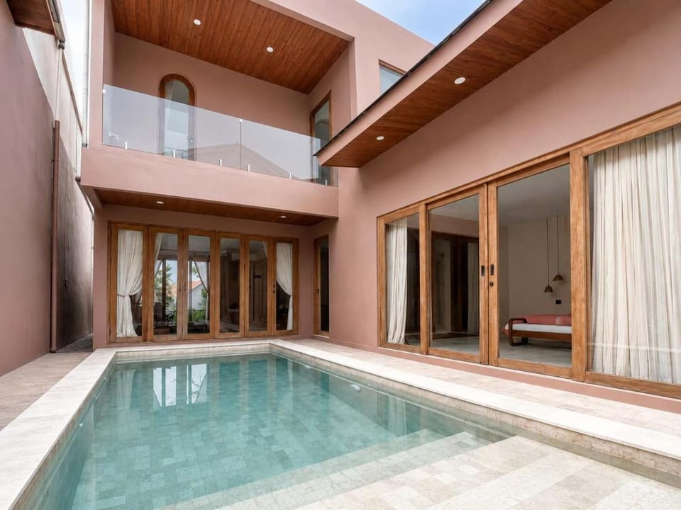 Velvet Rose by Amaar Bali - 3 Minutes to Balangan & Dreamland Beach Villa in Bali