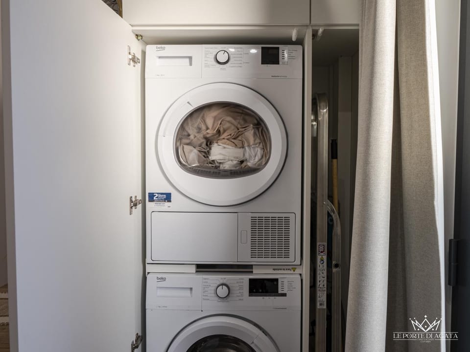 laundry, washing machine, dryer