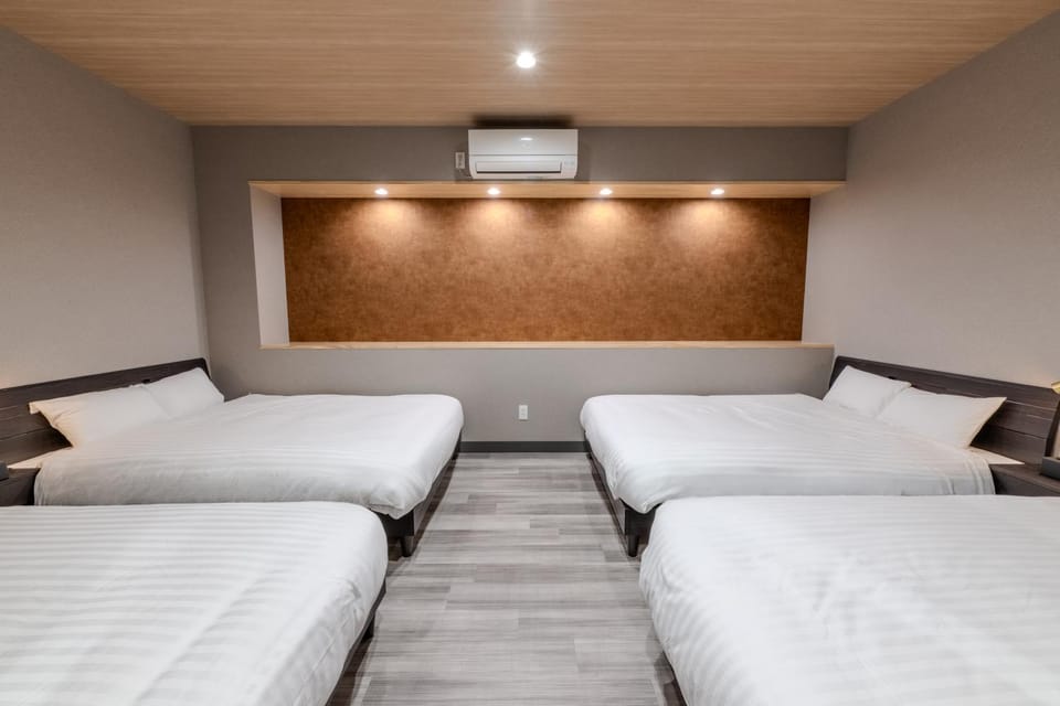 Bed, Bedroom, air conditioner