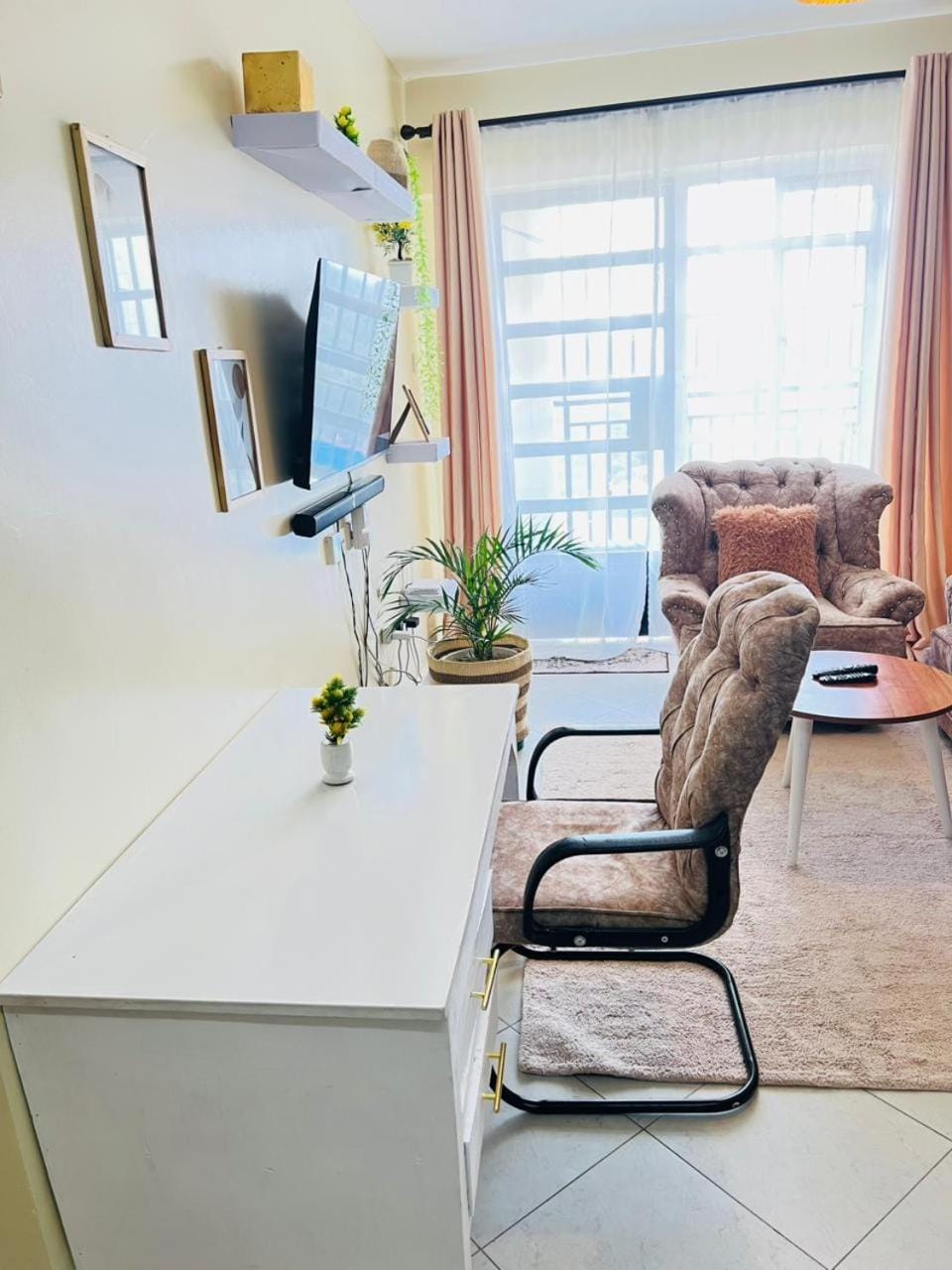 Rige's Homes 1Brm GMA, Parklands Apartment in Nairobi County