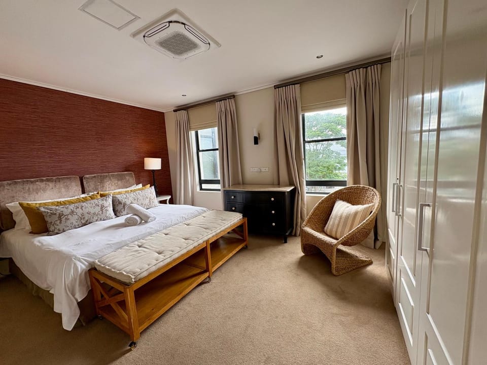 Bed, Photo of the whole room, Bedroom, towels, wardrobe