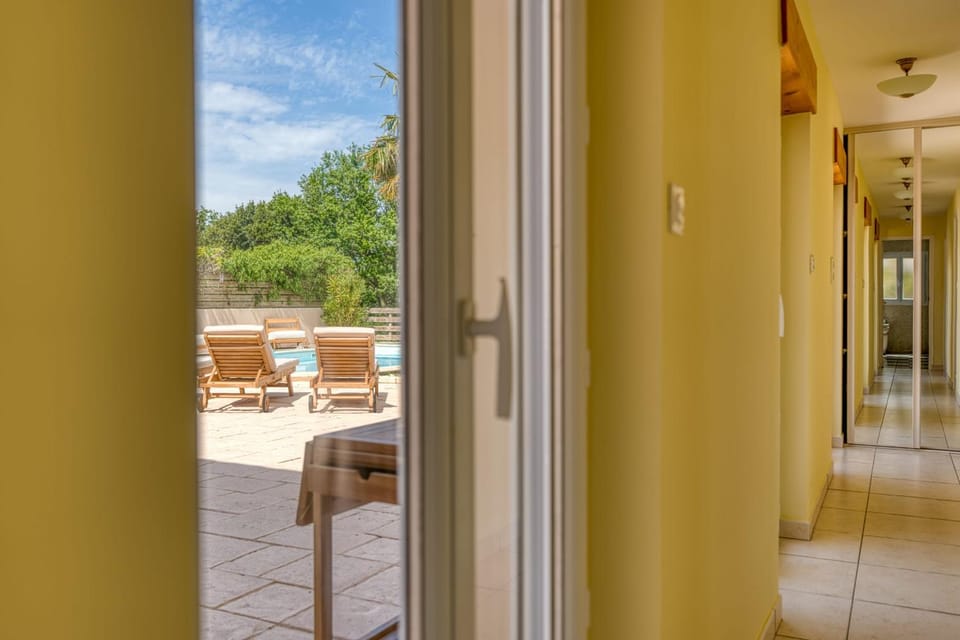 Patio, View (from property/room), Balcony/Terrace