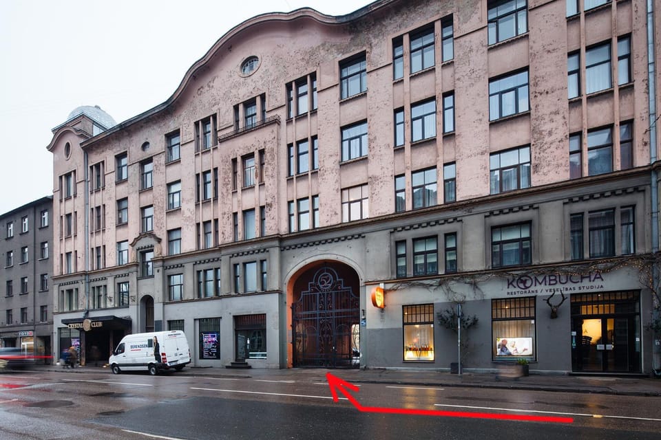 Property building, Day