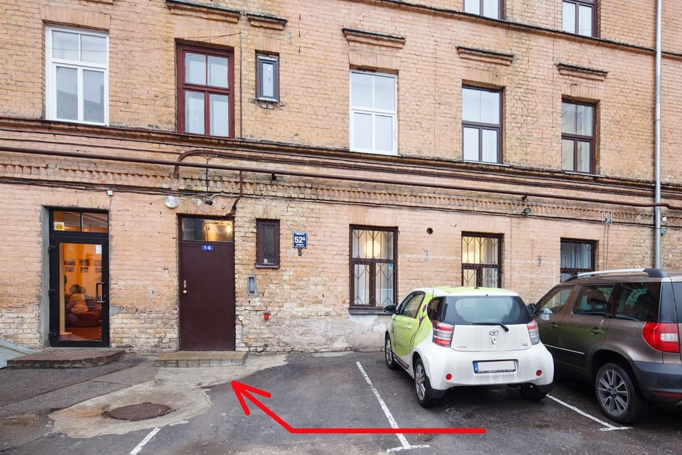 Property building, Day