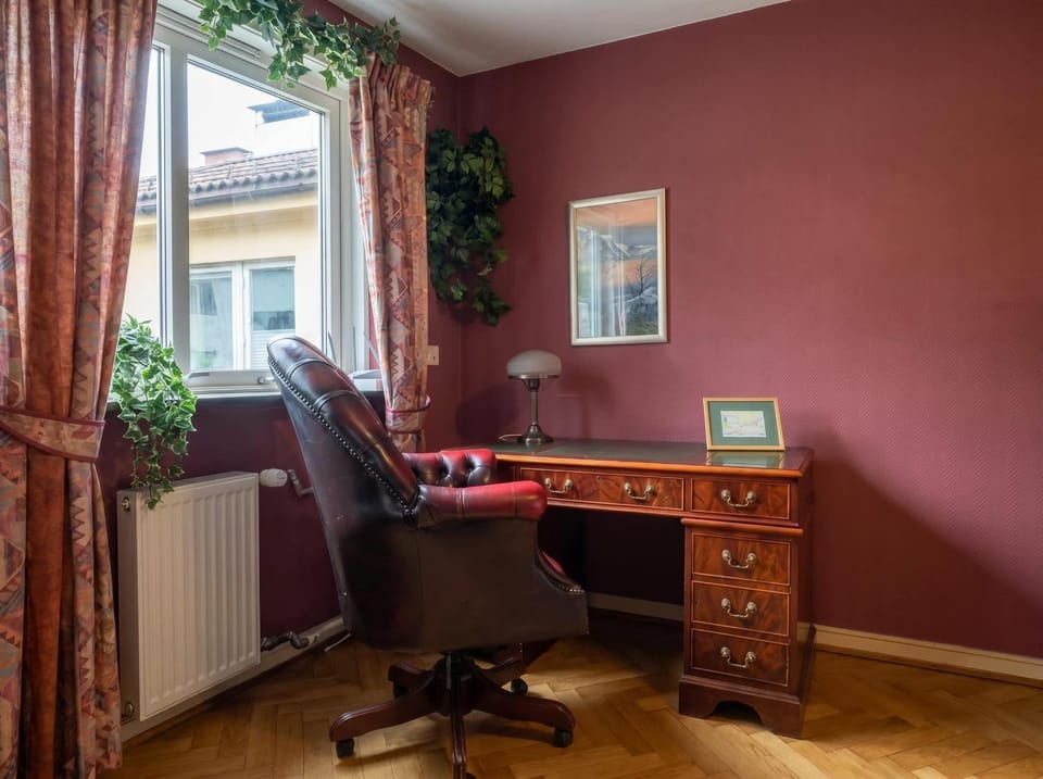 JS10 - 2BR Central Bergen Views Apartment in Bergen