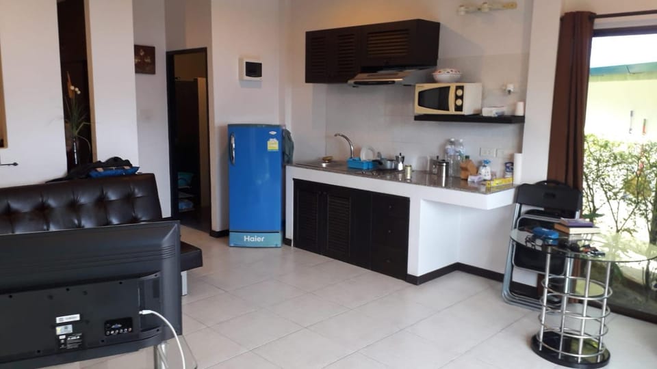 bungalow with swimming pool House in Rawai