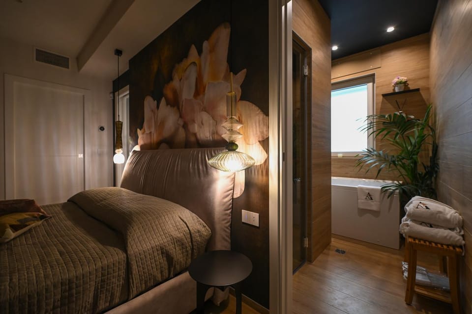Bed, Bathroom, Living room, Photo of the whole room, Bedroom