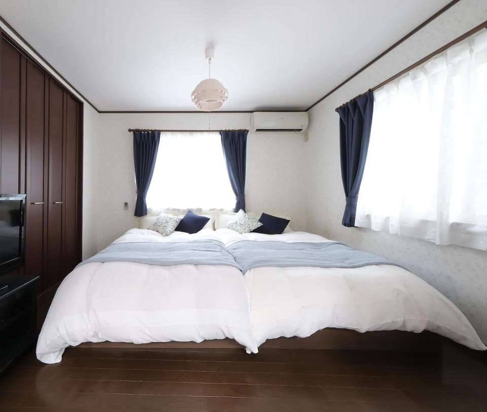 KEI VILLA Tsujido Bed and Breakfast in Kanagawa Prefecture