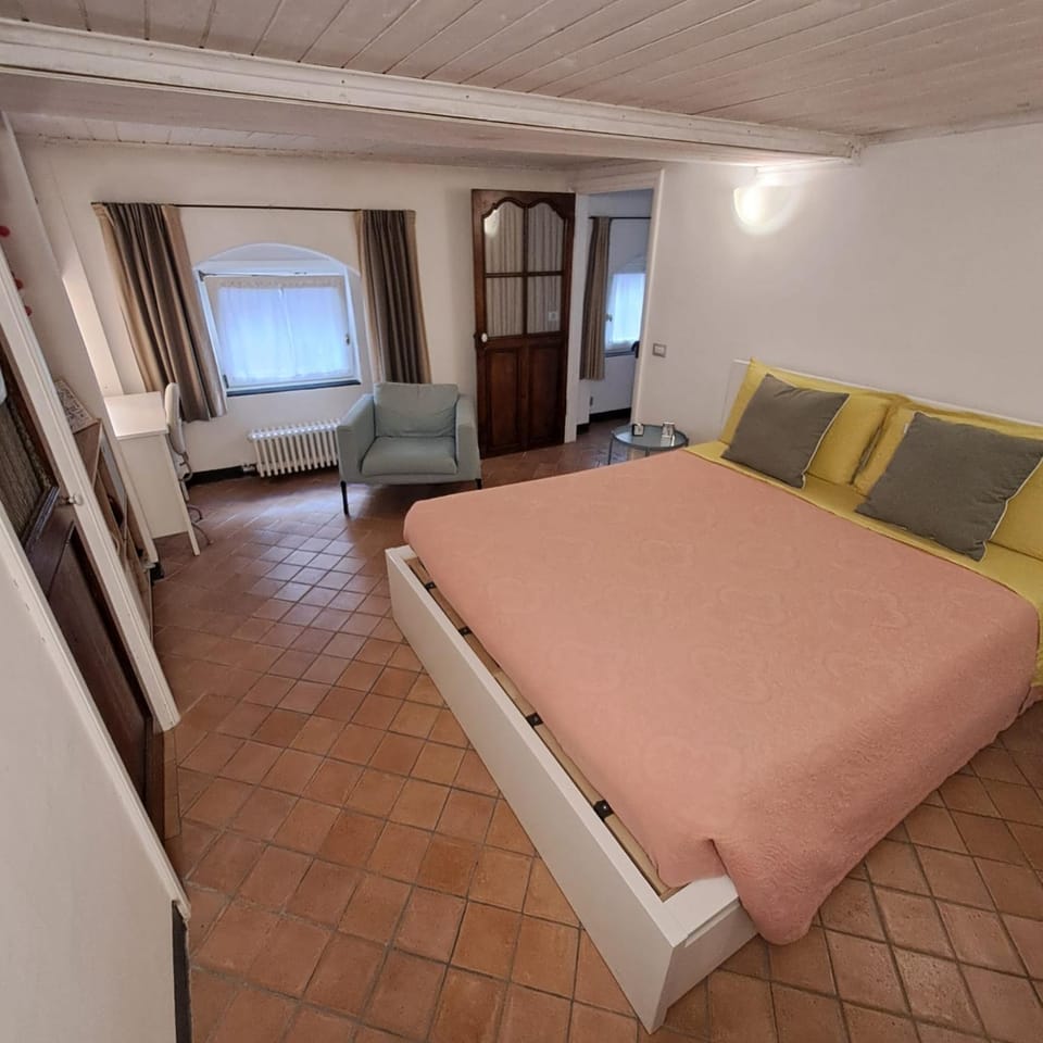 Casa Lella Apartment in Genoa