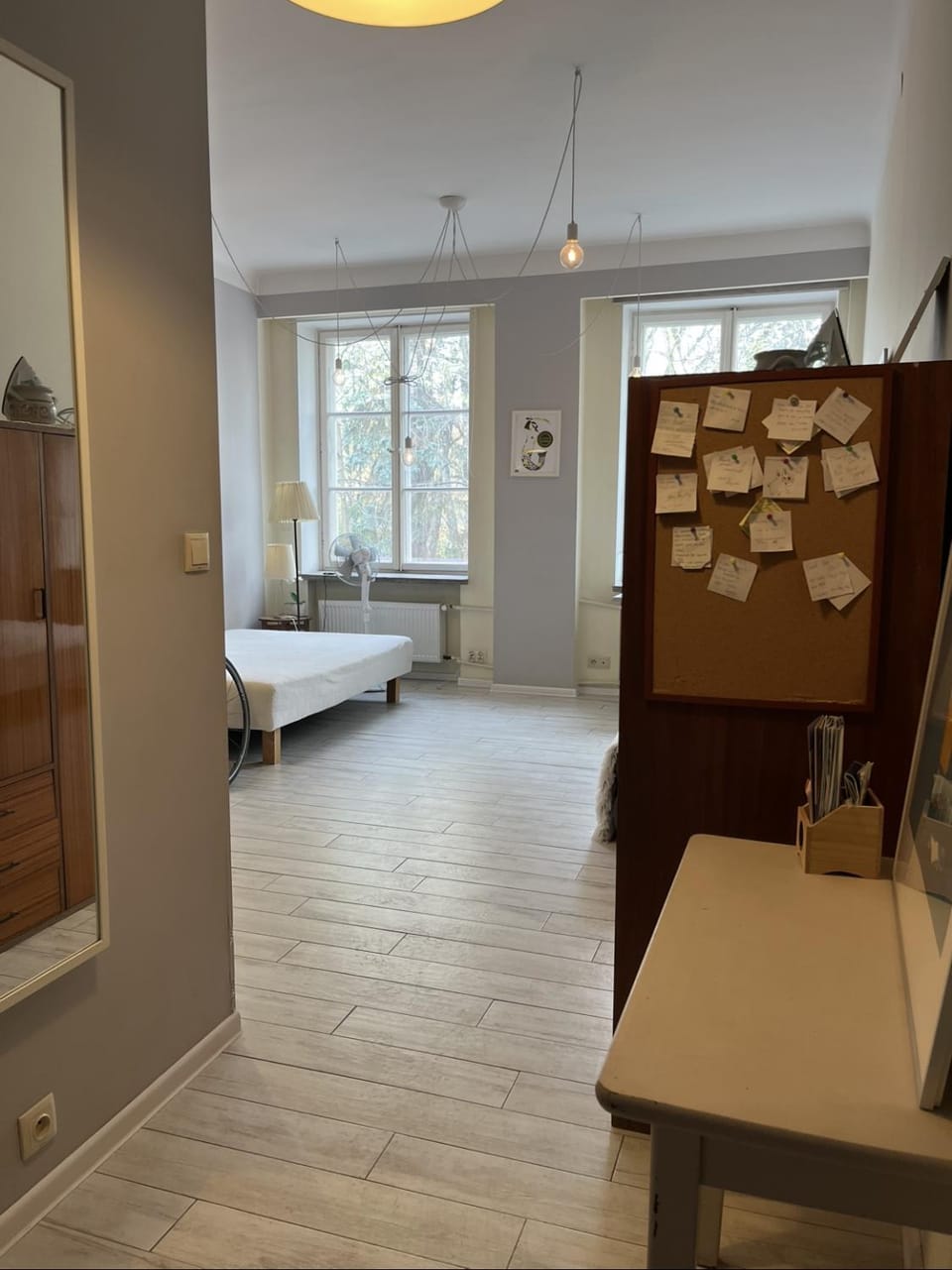 Photo of the whole room