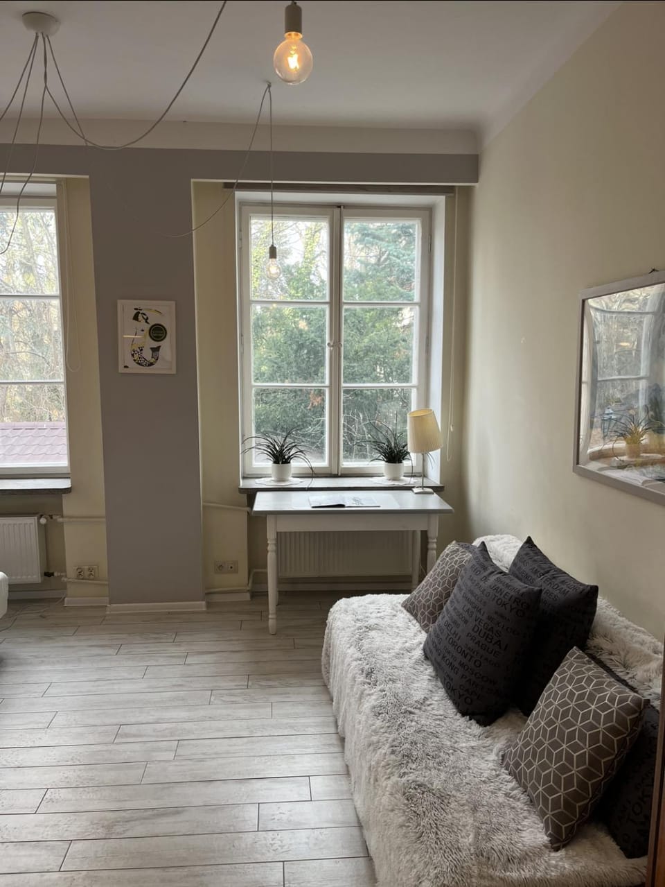 Bed, Photo of the whole room