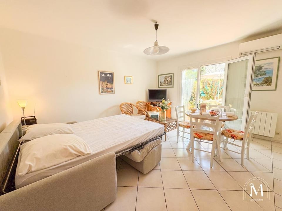 Appartement cosy à deux pas de la mer Apartment in Sanary-sur-Mer