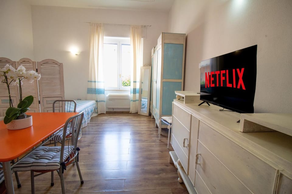 Giulia's Home City Center Apartment in Olbia