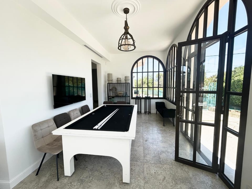 Billiard