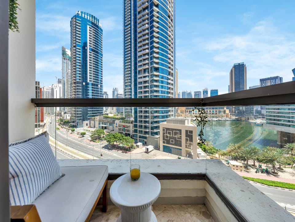 View (from property/room), Balcony/Terrace, Seating area