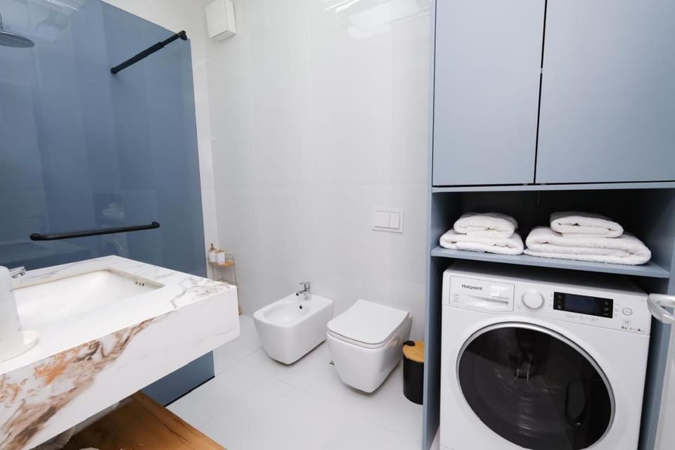 Luxury Garden Building Tirana Apartment 21st Floor Apartment in Tirana