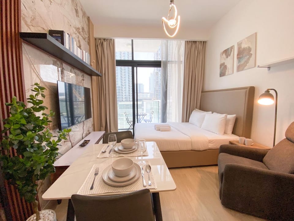 Modern Cozy Studio in Azizi Riviera-10 Apartment in Dubai